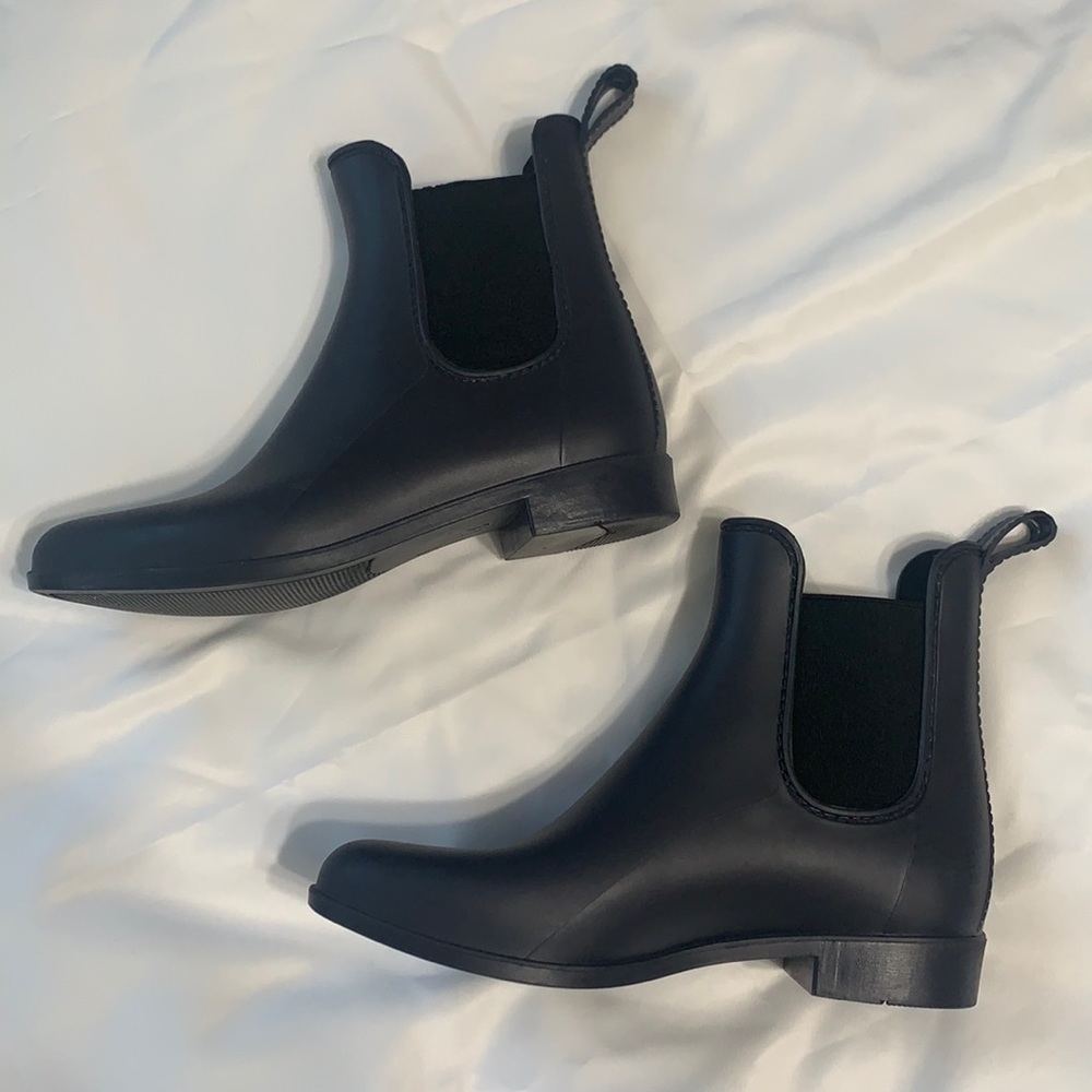 A new day navy blue ankle rain boots